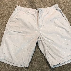 Men’s grey sailboat express shorts